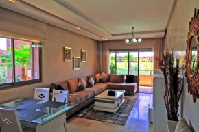 Appartement de luxe belle vue sur le golf et les piscines